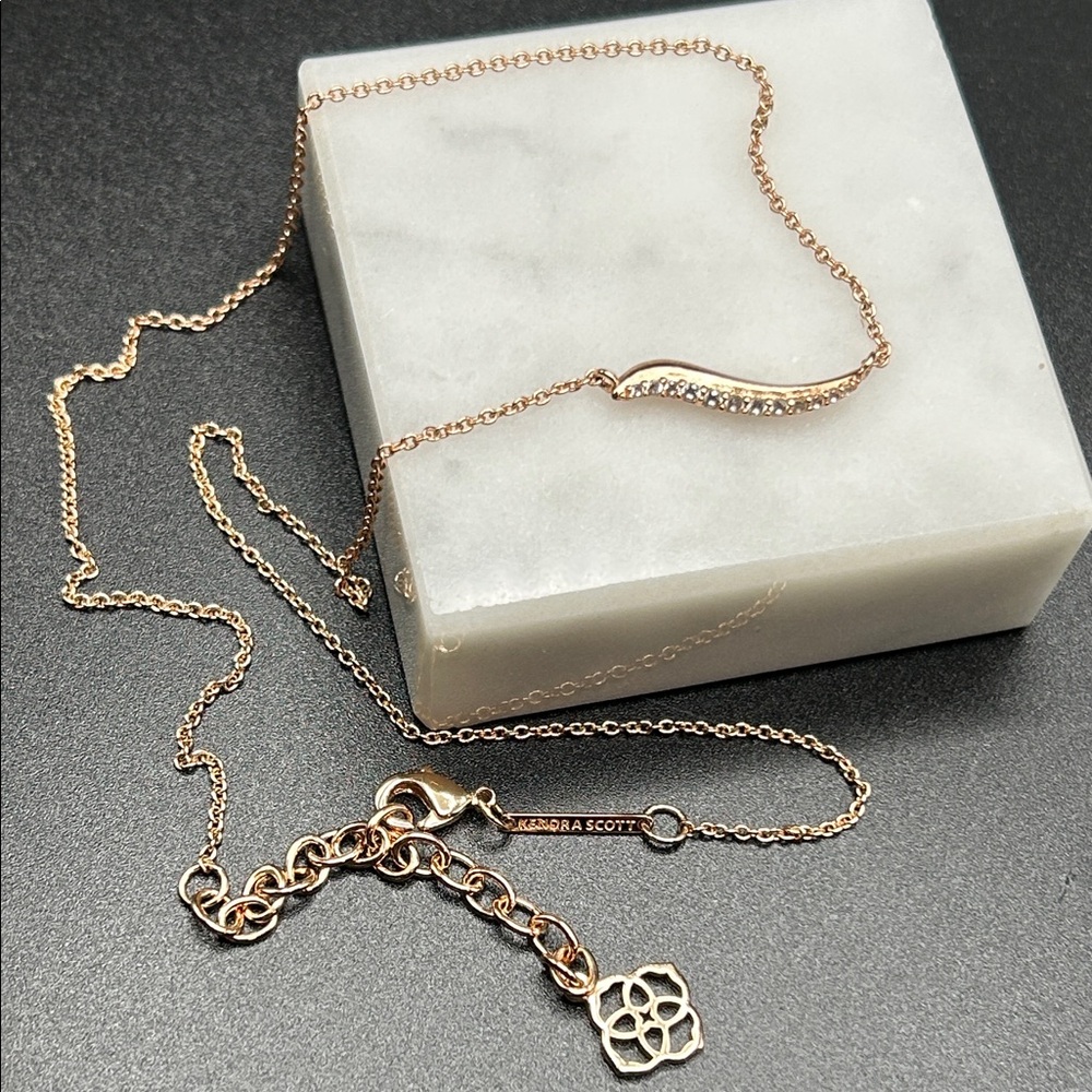 Kendra Scott Rose Gold tone Crystal Wave Chain Necklace #883